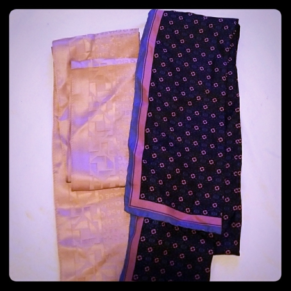 Chase Scarfs